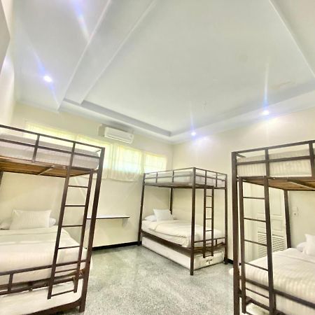 Sentosa Lodge Padang  Dış mekan fotoğraf